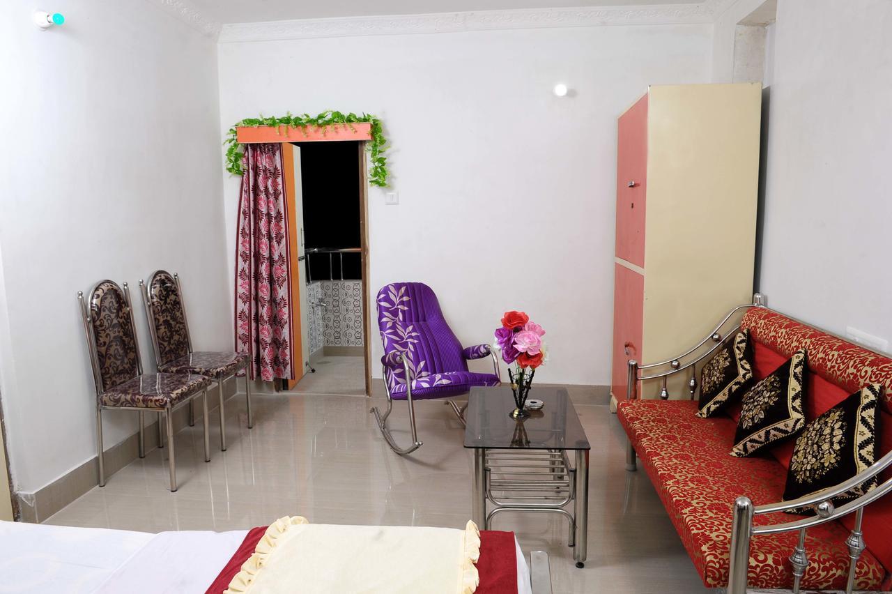 Jayanti Hotel Tarapith Exterior photo